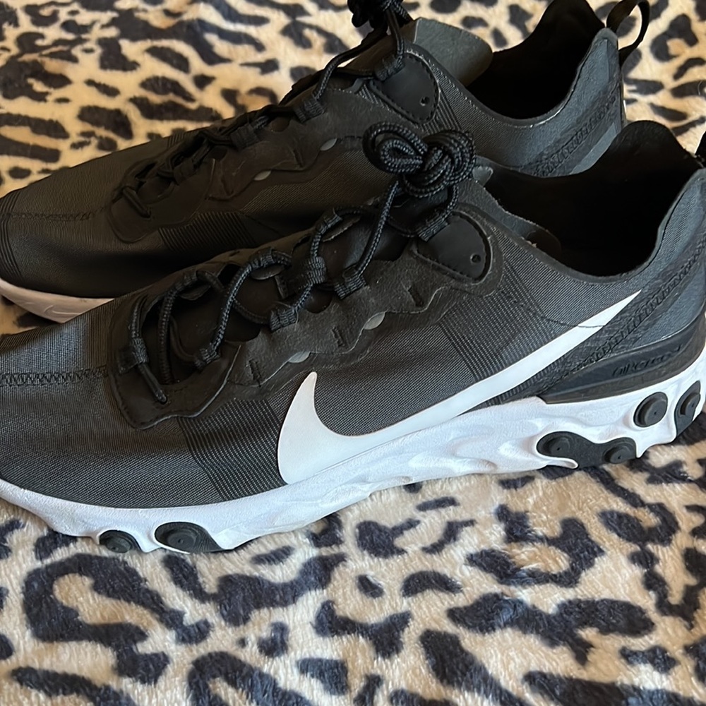 Nike react element 55